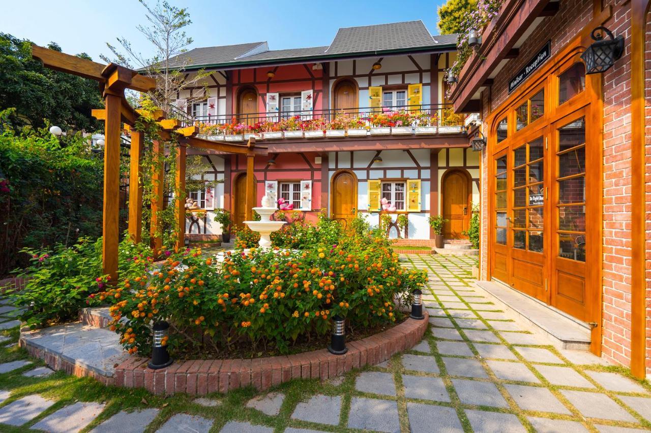 Little Colmar - Homestay & Pottery Studio Ha Long Esterno foto