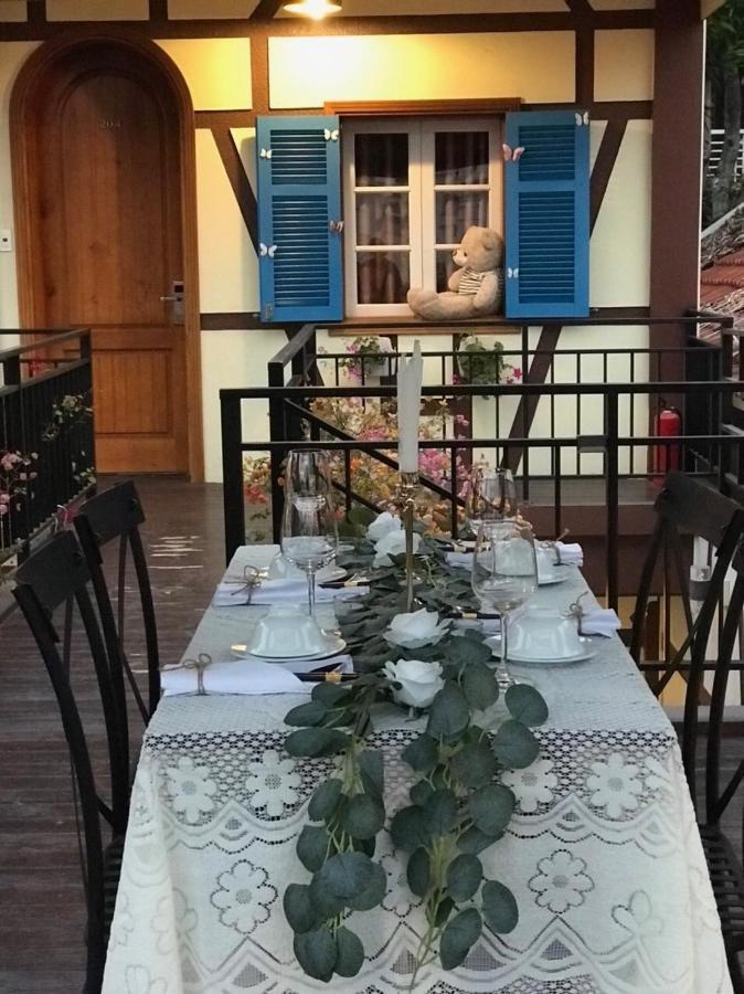 Little Colmar - Homestay & Pottery Studio Ha Long Esterno foto