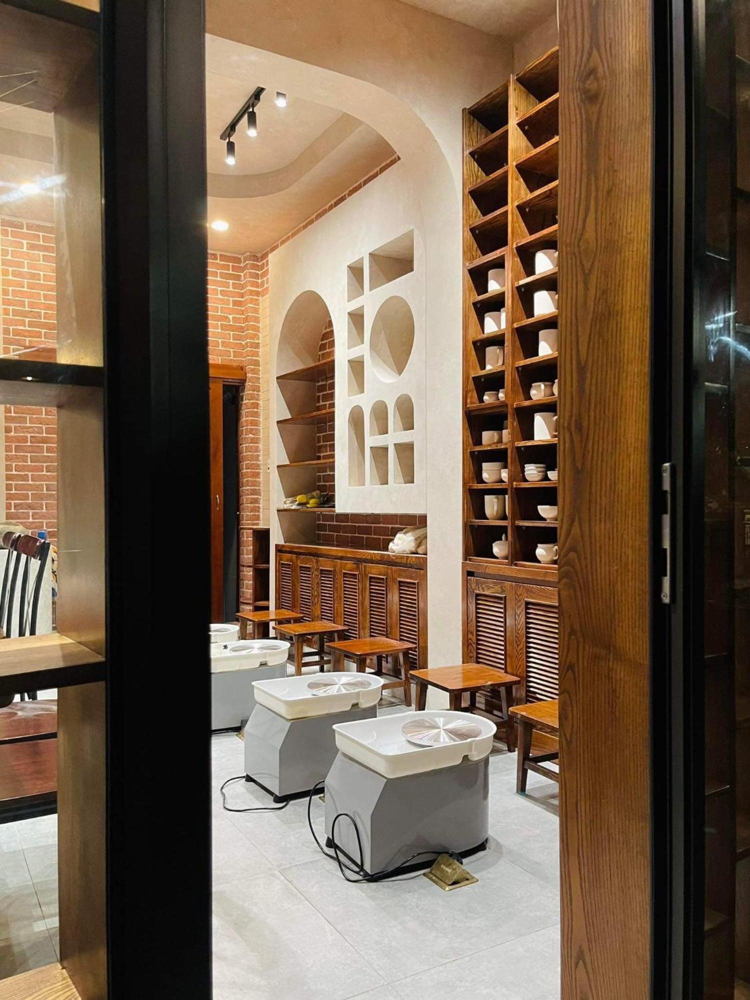 Little Colmar - Homestay & Pottery Studio Ha Long Esterno foto