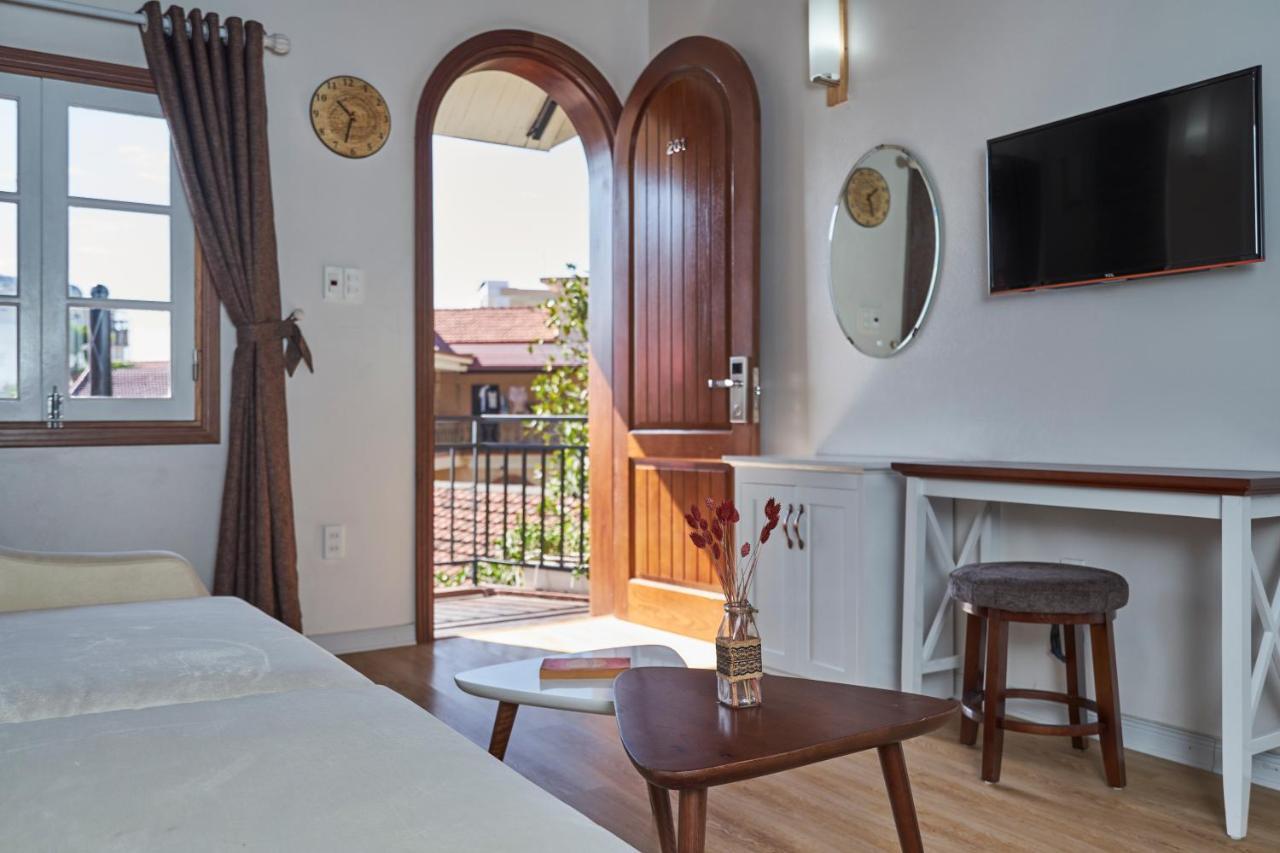 Little Colmar - Homestay & Pottery Studio Ha Long Esterno foto