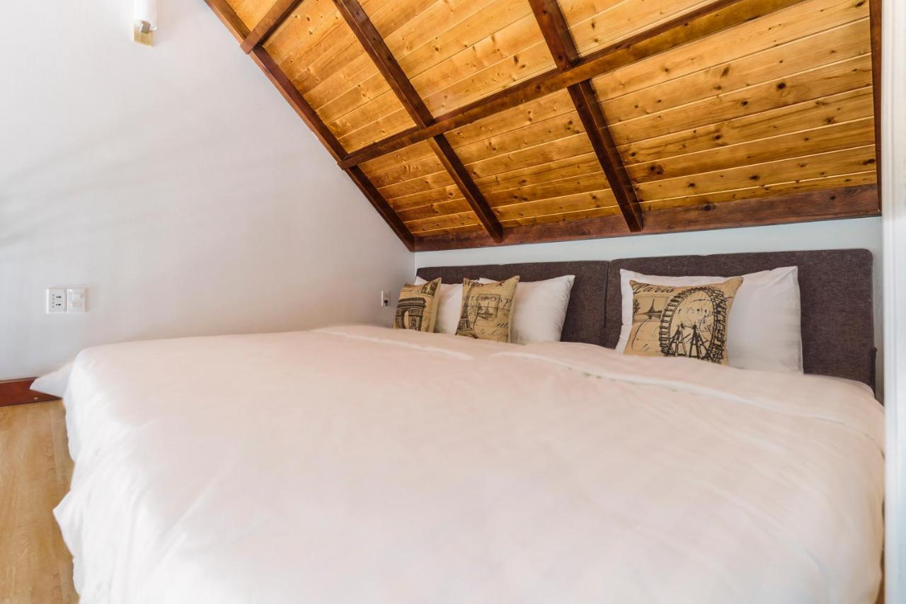 Little Colmar - Homestay & Pottery Studio Ha Long Esterno foto