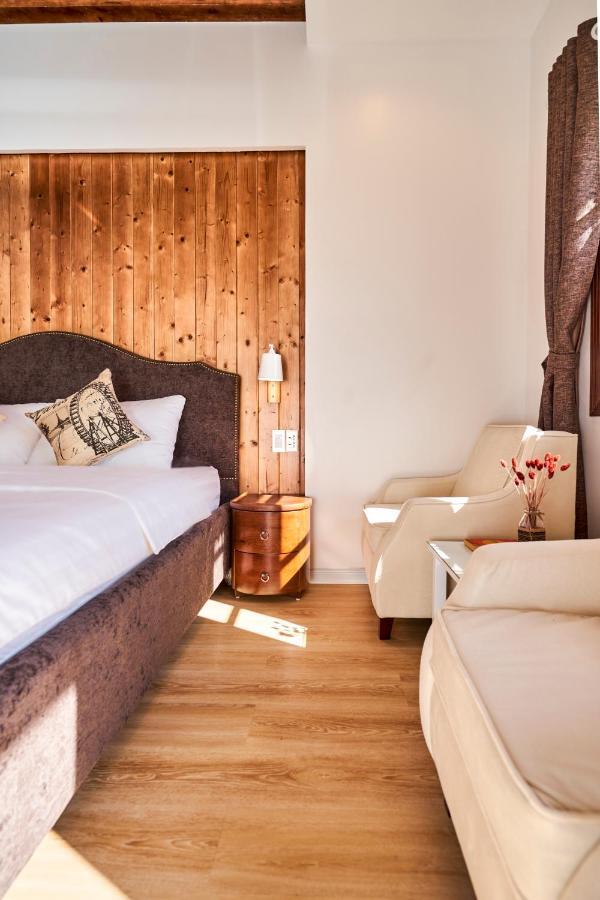 Little Colmar - Homestay & Pottery Studio Ha Long Esterno foto